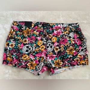 Hot Topic Lovesick Shorts